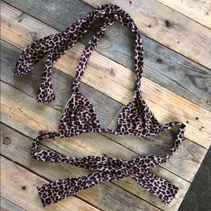 Acacia “Plumeria” animal bikini top - Size: Small